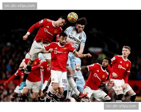 西汉姆联1-1曼联 舍什科读秒绝平助铁锤帮抢回一分